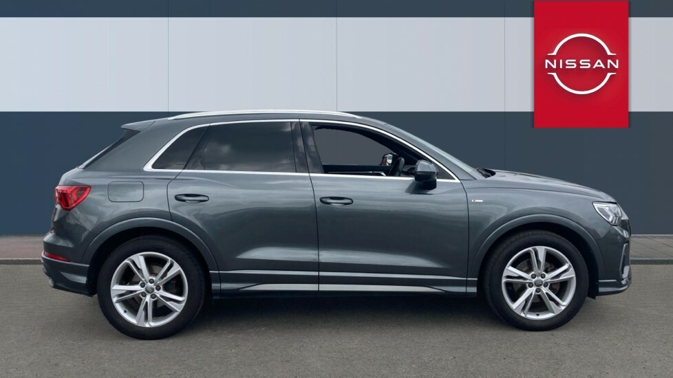 Audi Q3 S Line NU20JZN Grey #5