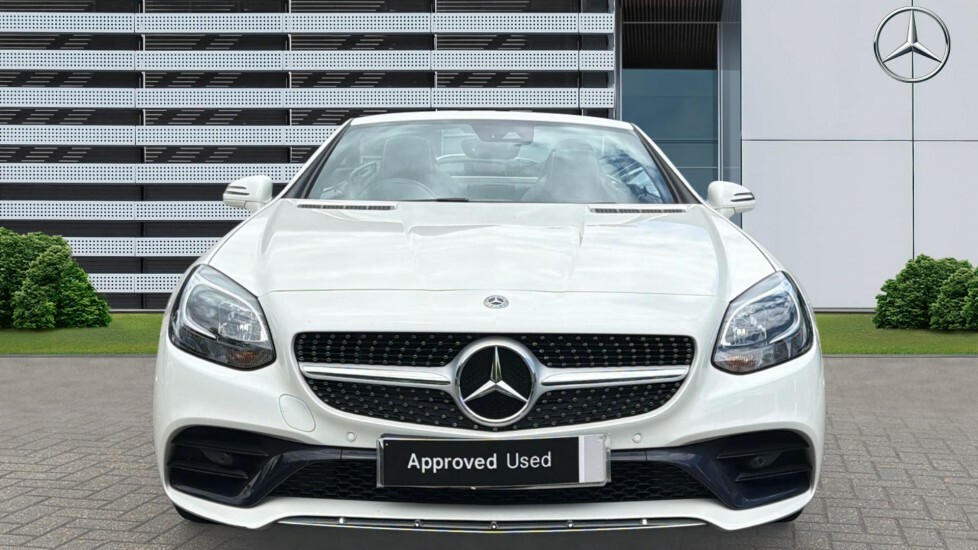 Mercedes-Benz SLC Amg Line White #3