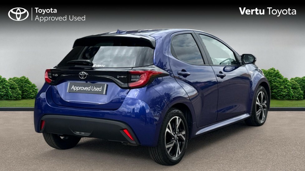 Toyota Yaris Design Blue #2