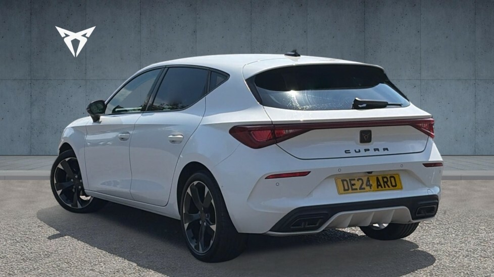 Cupra Leon V1 White #3