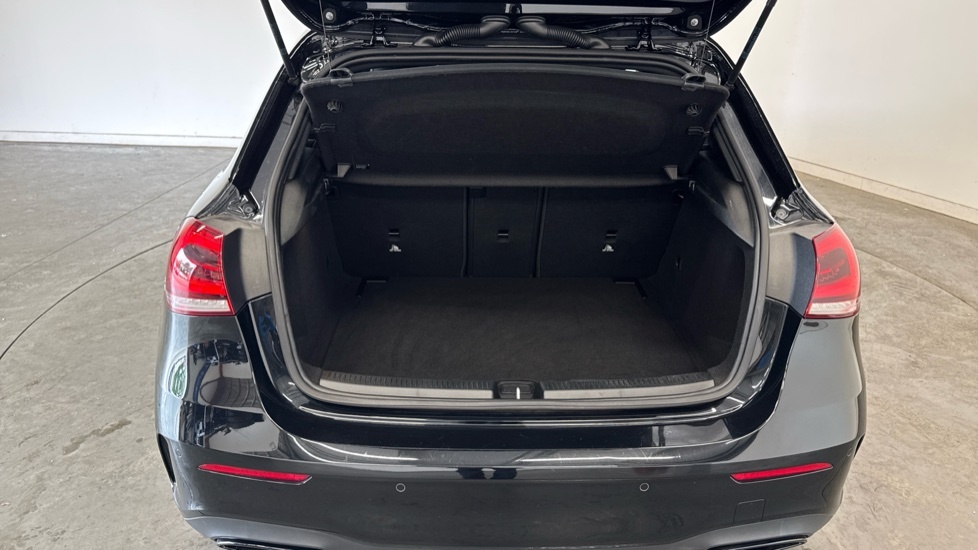 Mercedes-Benz A Class Amg Line Executive Edition RO22YVX Black #4
