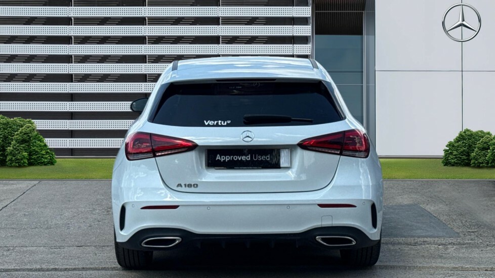 Mercedes-Benz A Class Amg Line OU72XZV White #6