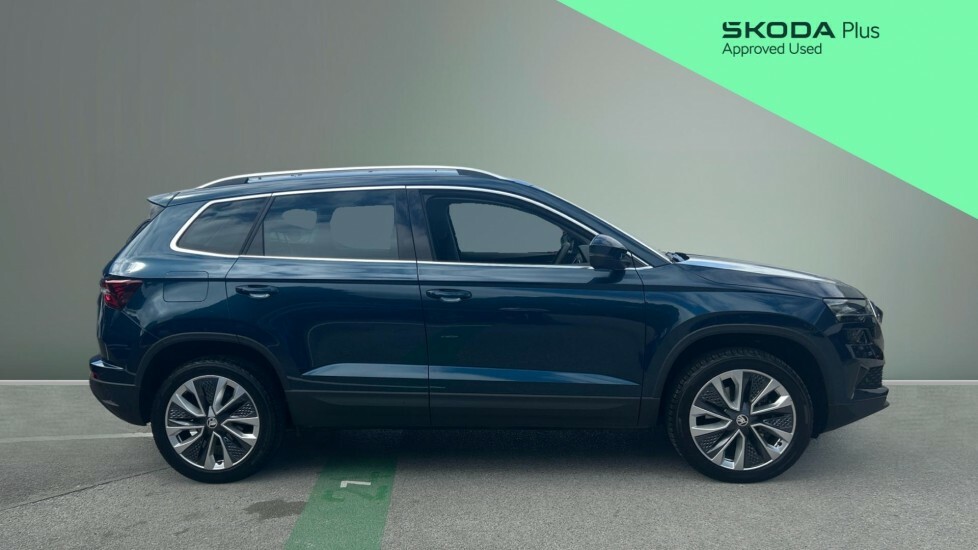 Skoda Karoq Se L Blue #4