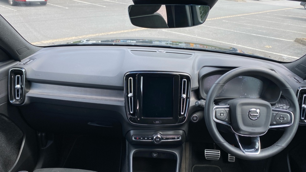 Volvo XC40 R Design WG71TWW Black #5