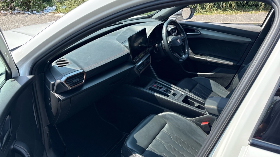 Cupra Formentor V2 White #2