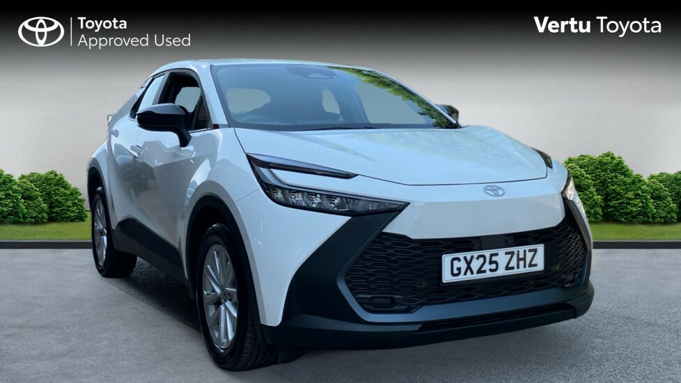 Toyota C-Hr Icon White