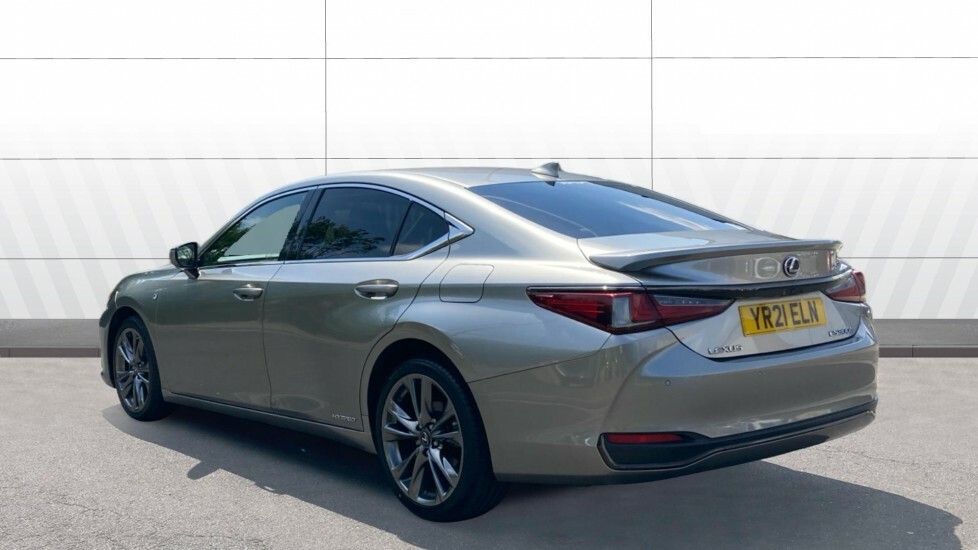 Lexus ES F-sport Silver #2
