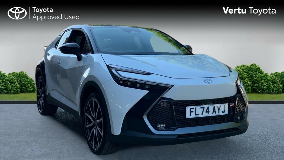 Toyota C-Hr Gr Sport White