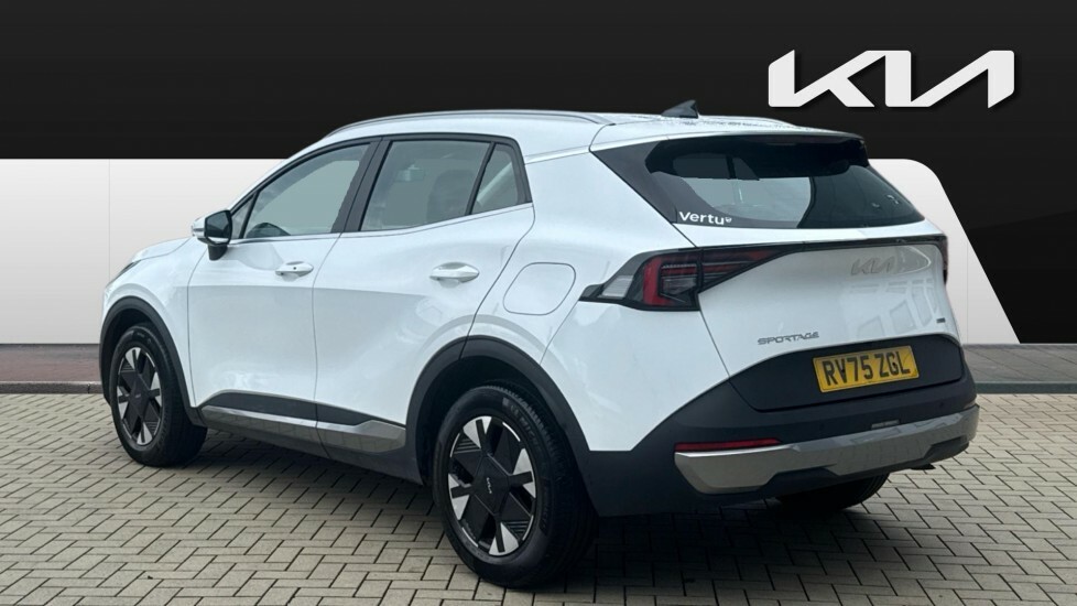 Kia Sportage Pure White #2