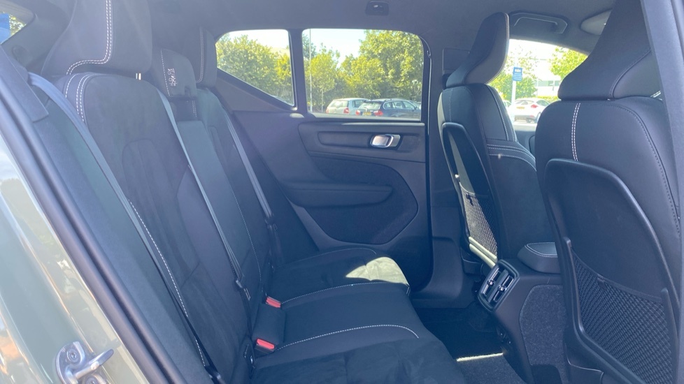 Volvo XC40 Plus BA24YMD Green #6