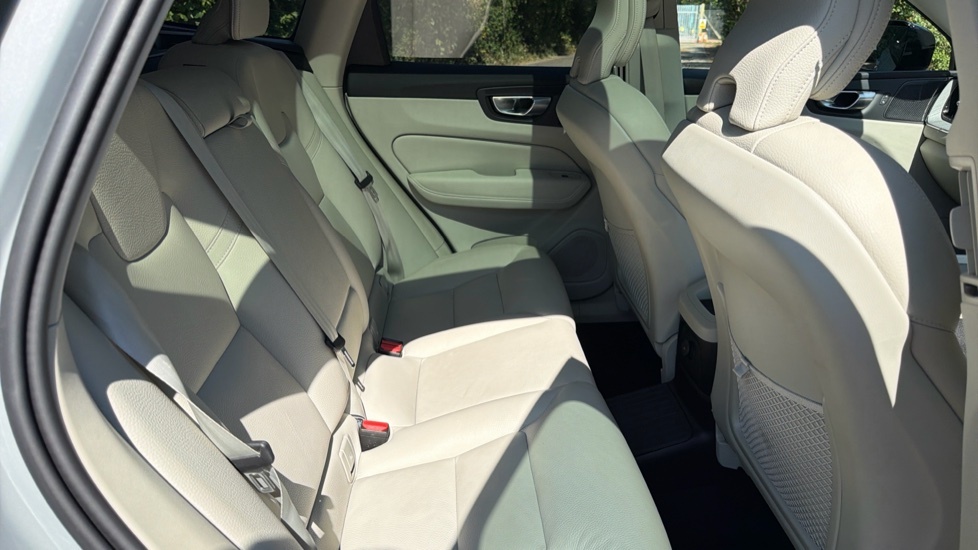 Volvo XC60 Plus RE25WFD Grey #6