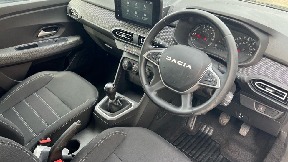 Dacia Sandero 1.0 Tce Extreme Hatchback Euro 6 Green #11