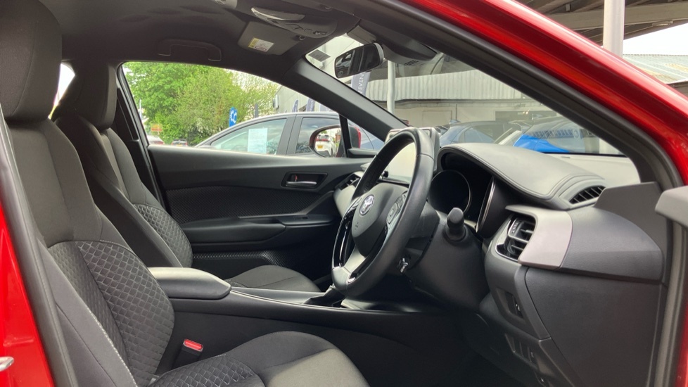 Toyota C-Hr 2.0 Hybrid Excel  #12