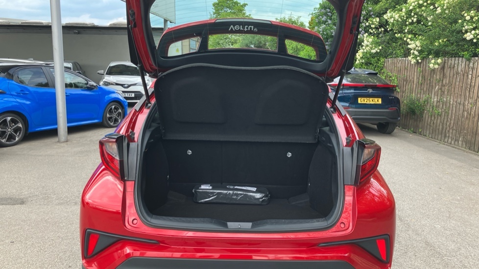 Toyota C-Hr 2.0 Hybrid Excel  #13