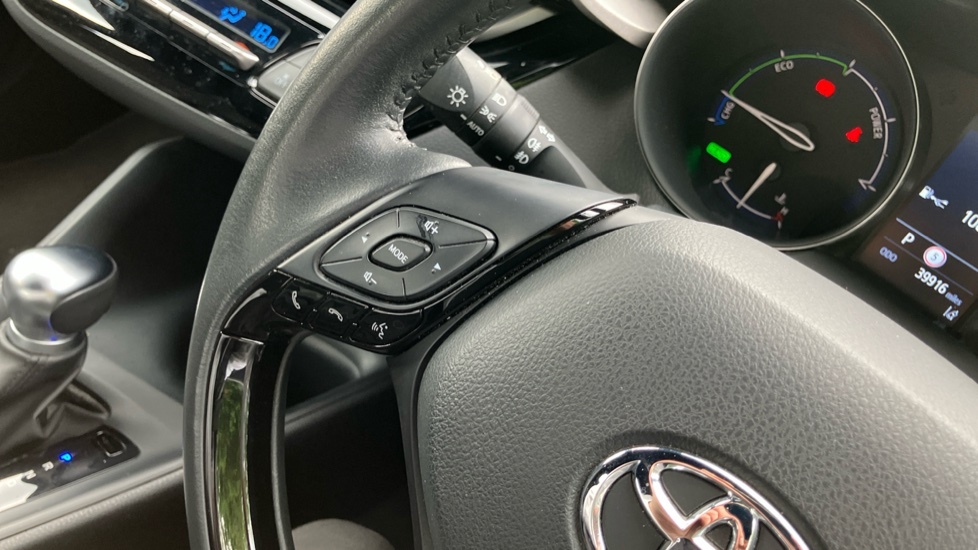 Toyota C-Hr 2.0 Hybrid Excel  #32