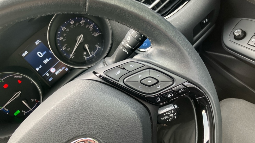 Toyota C-Hr 2.0 Hybrid Excel  #33