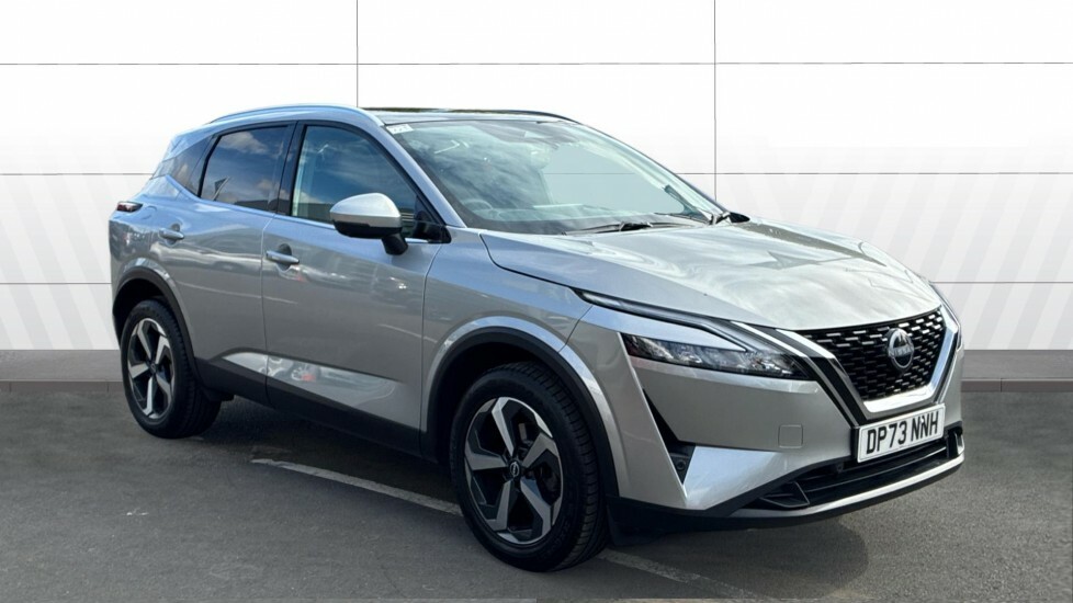 Nissan Qashqai N-connecta Silver