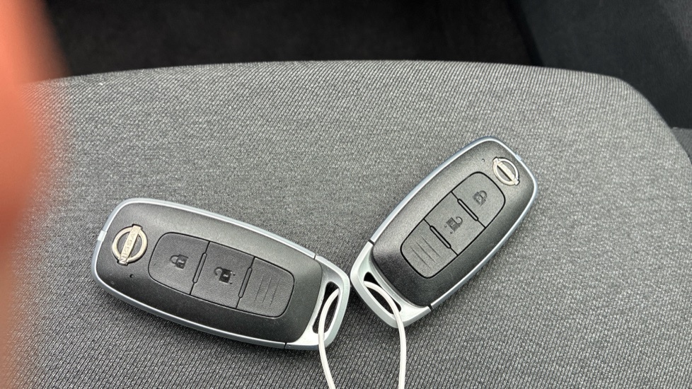 Nissan Qashqai N-connecta Blue #20