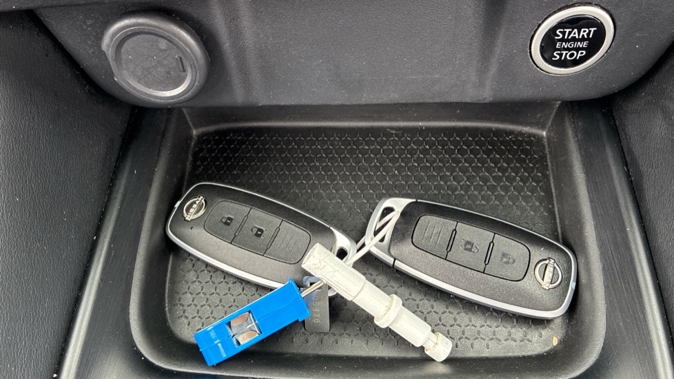 Nissan Qashqai N-connecta Blue #19