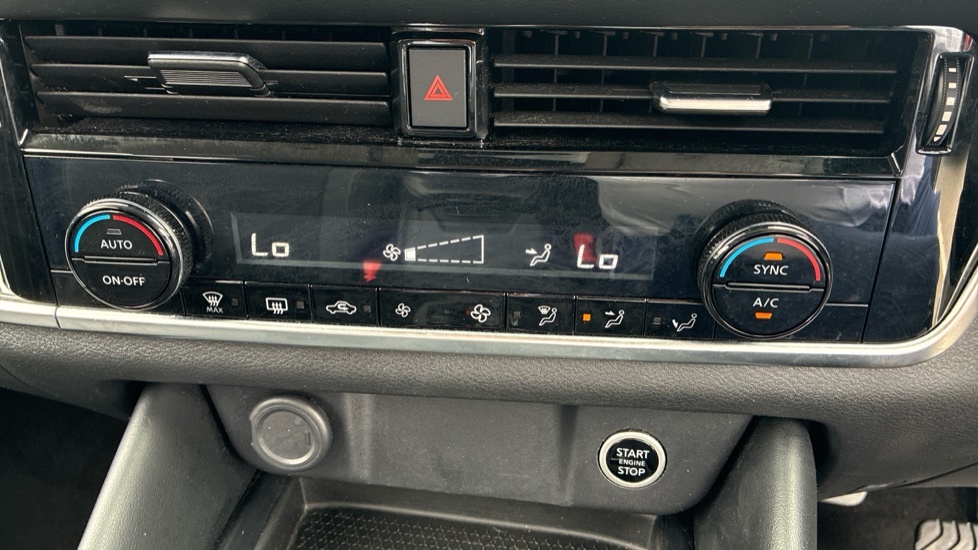 Nissan Qashqai N-connecta Blue #14