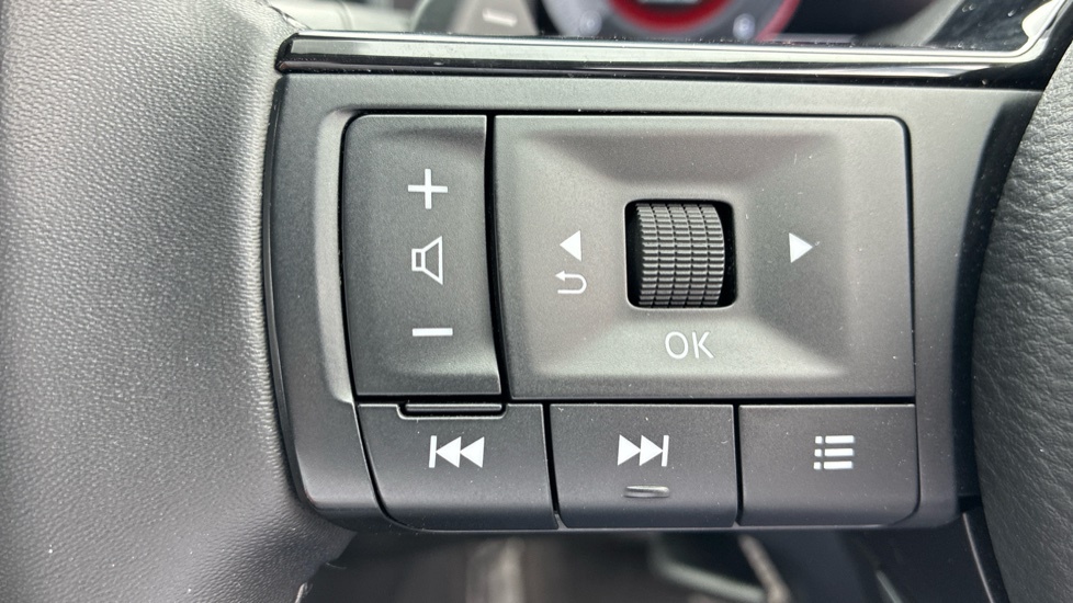 Nissan Qashqai N-connecta Blue #32