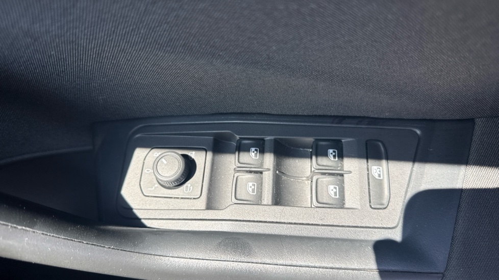 Volkswagen T-Roc 1.5 Tsi R-line Dsg  #21
