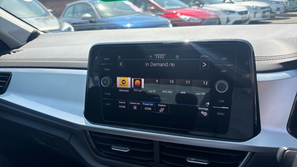 Volkswagen T-Roc 1.5 Tsi R-line Dsg  #32