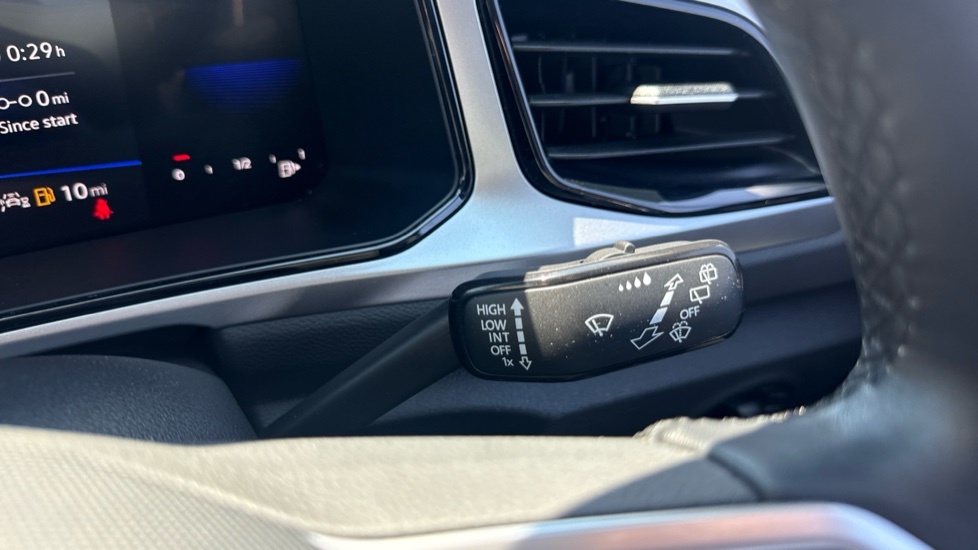 Volkswagen T-Roc 1.5 Tsi R-line Dsg  #24