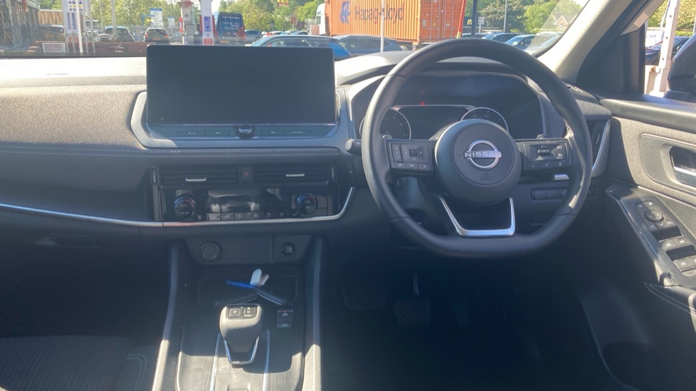 Nissan Qashqai N-connecta Black #10