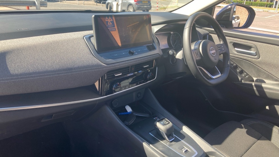 Nissan Qashqai N-connecta Black #9