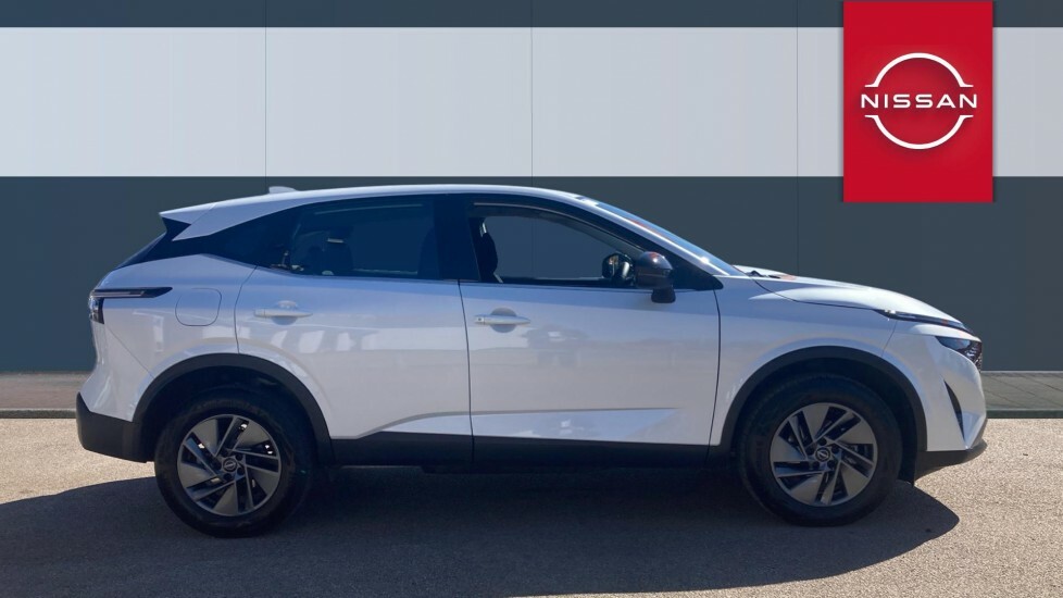 Nissan Qashqai Acenta Premium White #5