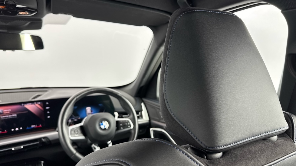 BMW X1 X1 Sdrive20i M Sport Blue #45