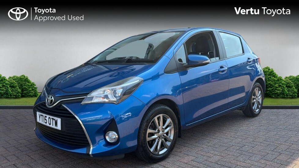 Toyota Yaris Icon Blue #3