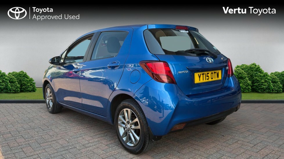 Toyota Yaris Icon Blue #4