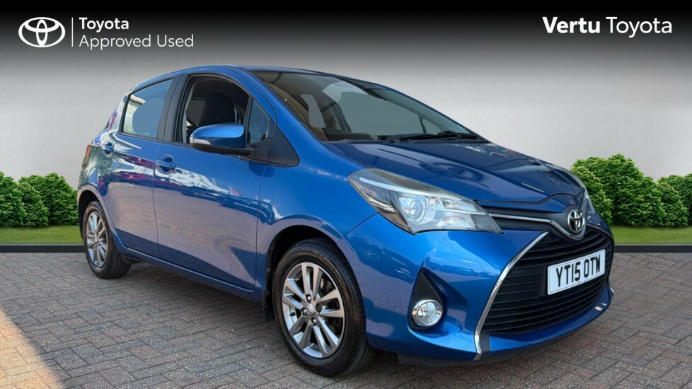 Toyota Yaris Icon Blue