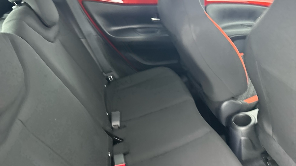 Toyota Aygo X Air Edition Blue #8
