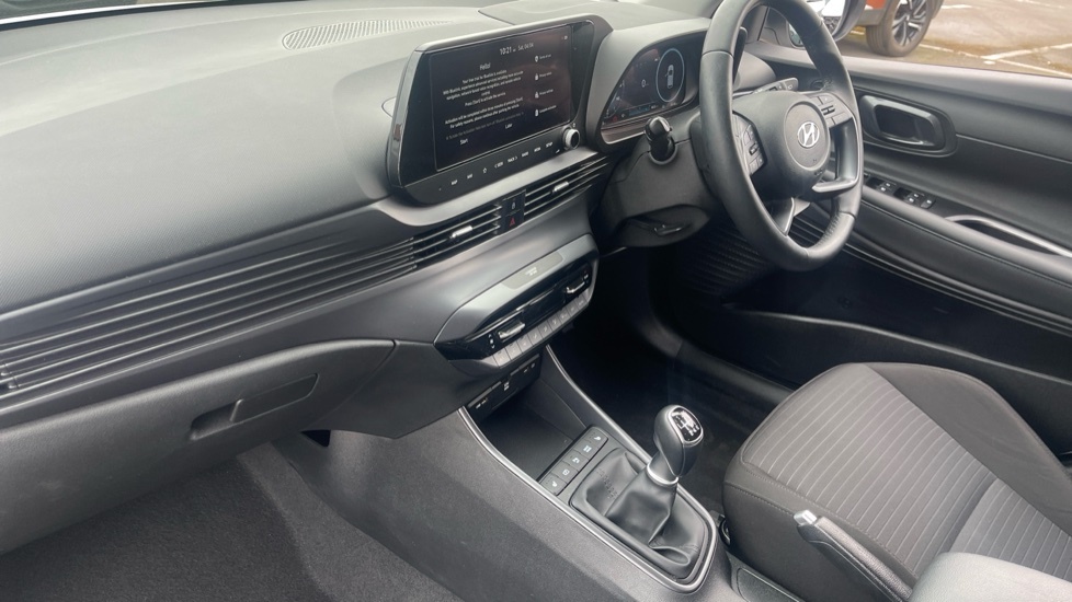 Hyundai I20 T-gdi Se Connect Mhev White #8