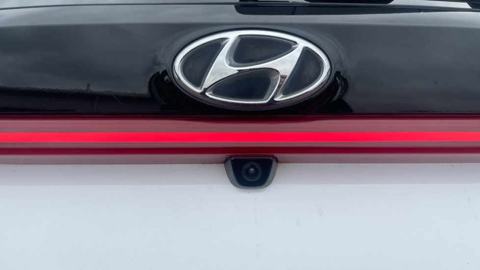 Hyundai I20 T-gdi Se Connect Mhev White #23