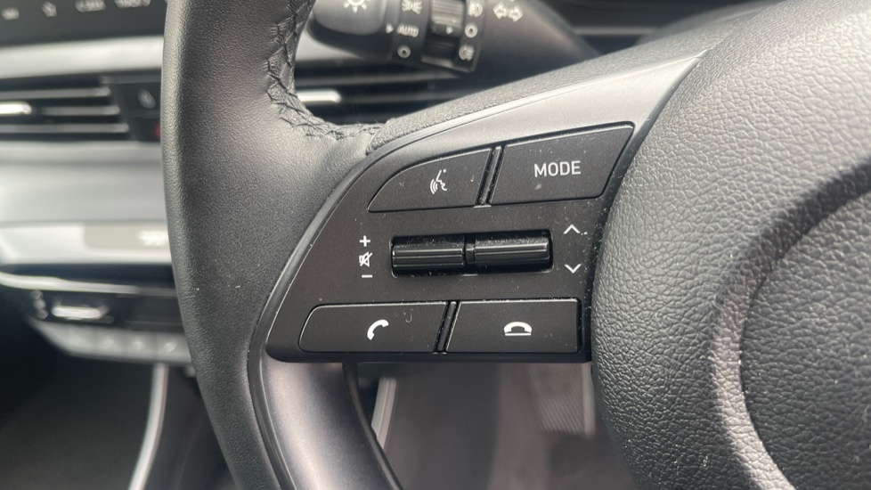 Hyundai I20 T-gdi Se Connect Mhev White #32