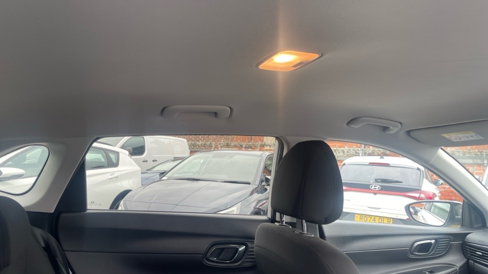Hyundai I20 T-gdi Se Connect Mhev White #28