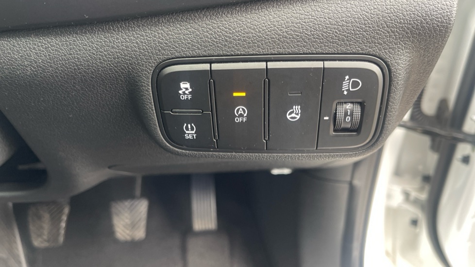 Hyundai I20 T-gdi Se Connect Mhev White #30