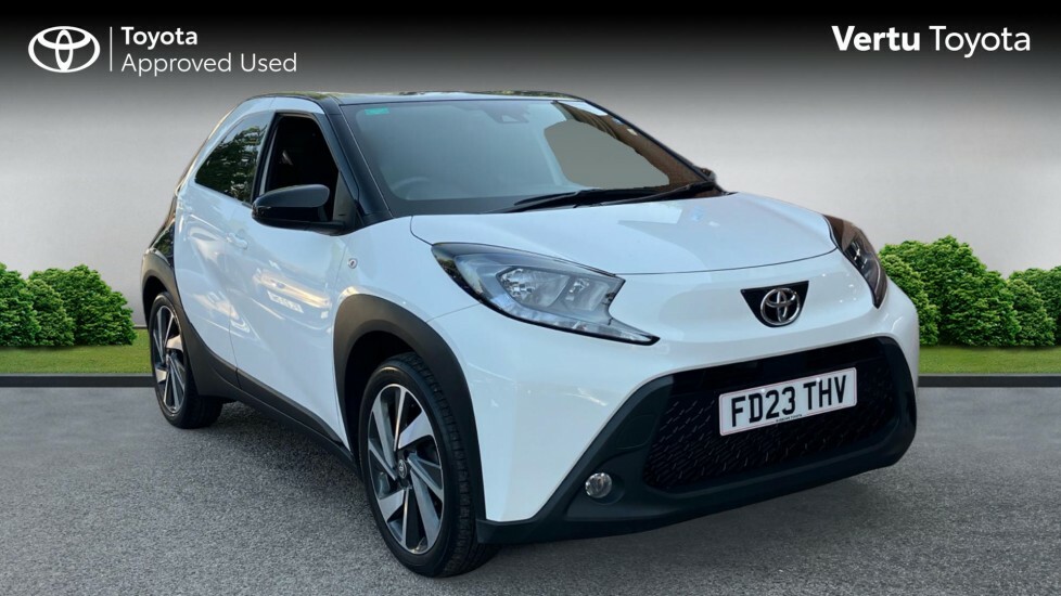 Toyota Aygo X Edge White