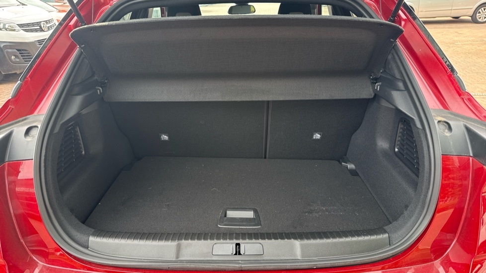 Vauxhall Mokka-e Ultimate Red #4
