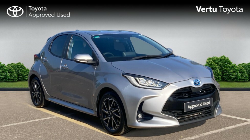 Toyota Yaris Design Silver