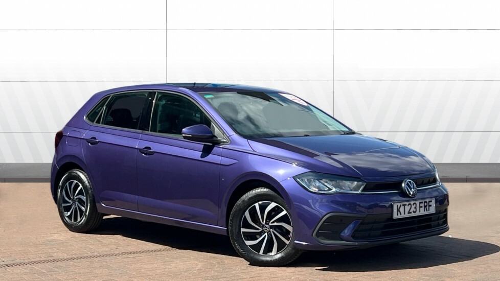 Volkswagen Polo Life Purple