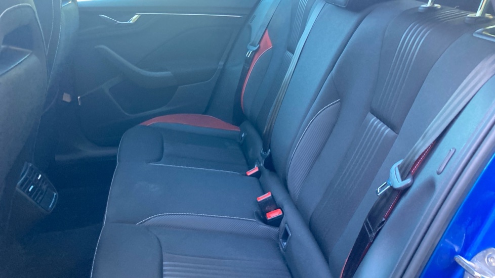 Skoda Kamiq 1.5 Tsi Se L Executive Dsg Silver #16