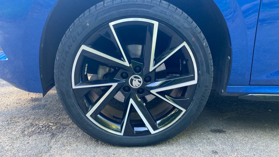Skoda Kamiq 1.5 Tsi Se L Executive Dsg Silver #24