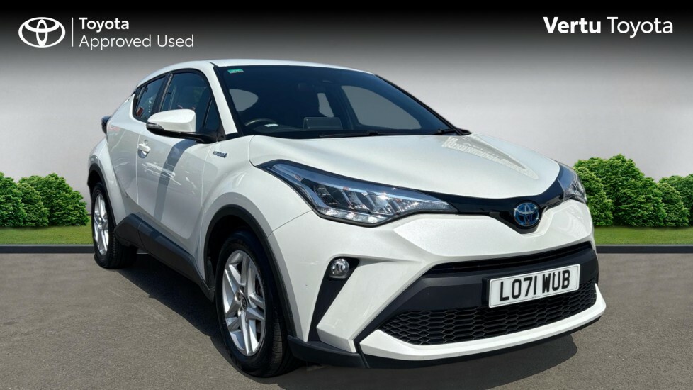 Toyota C-Hr Icon White