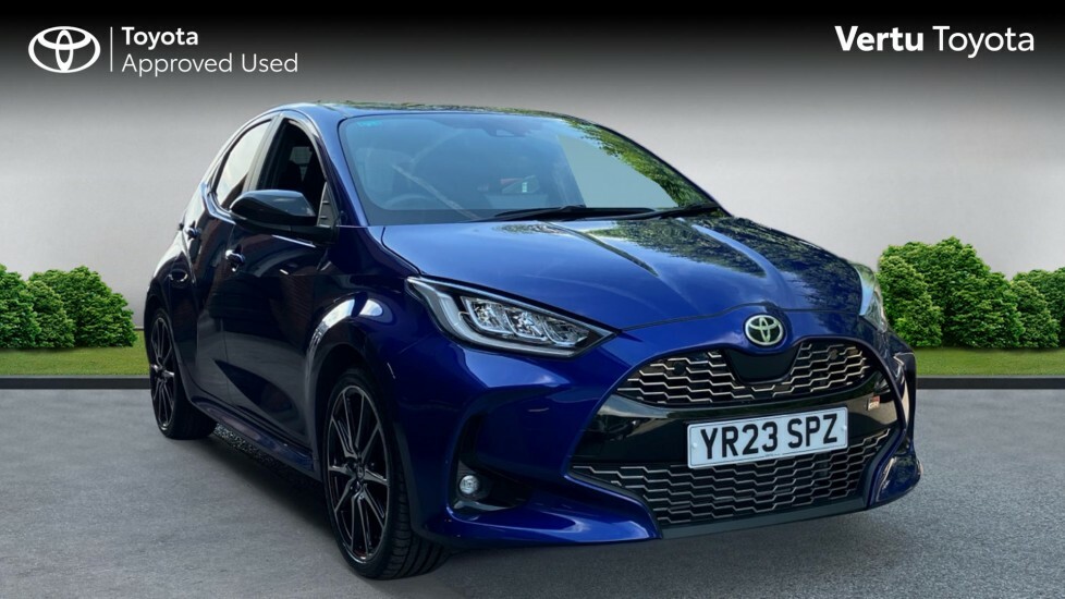 Toyota Yaris Gr Sport Blue