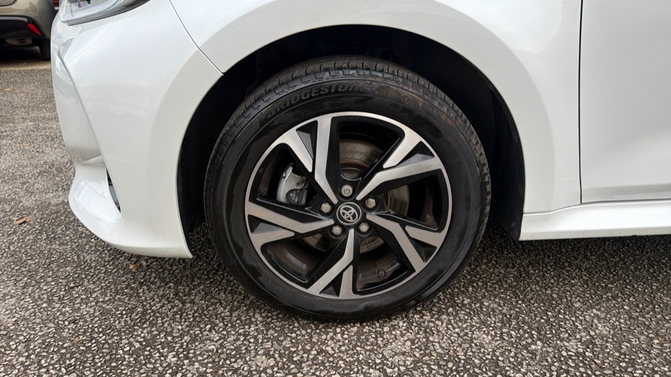 Toyota Yaris 1.5 Hybrid Excel Cvt Brown #32